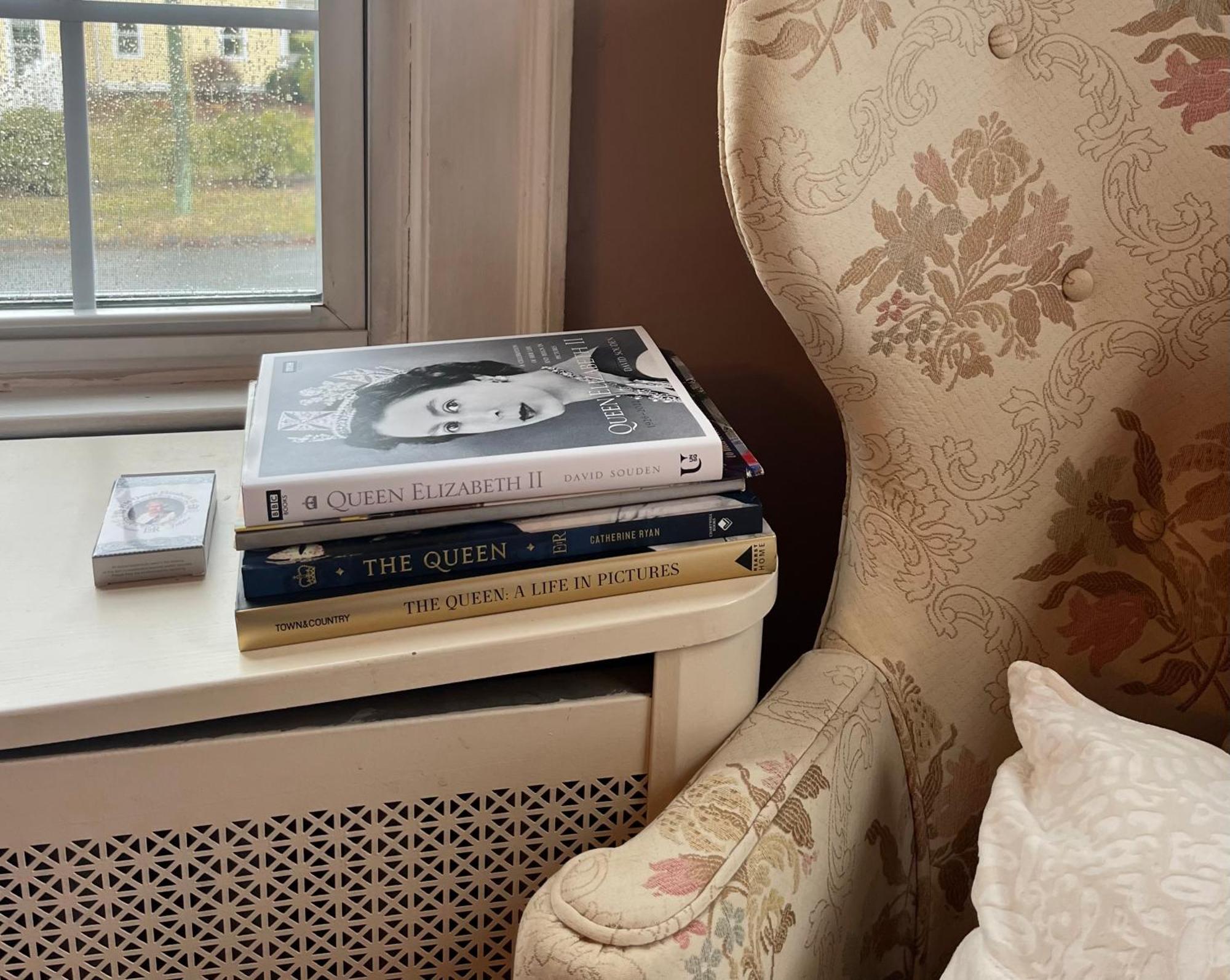 Antique1242 British Bed & Breakfast エンフィールド エクステリア 写真