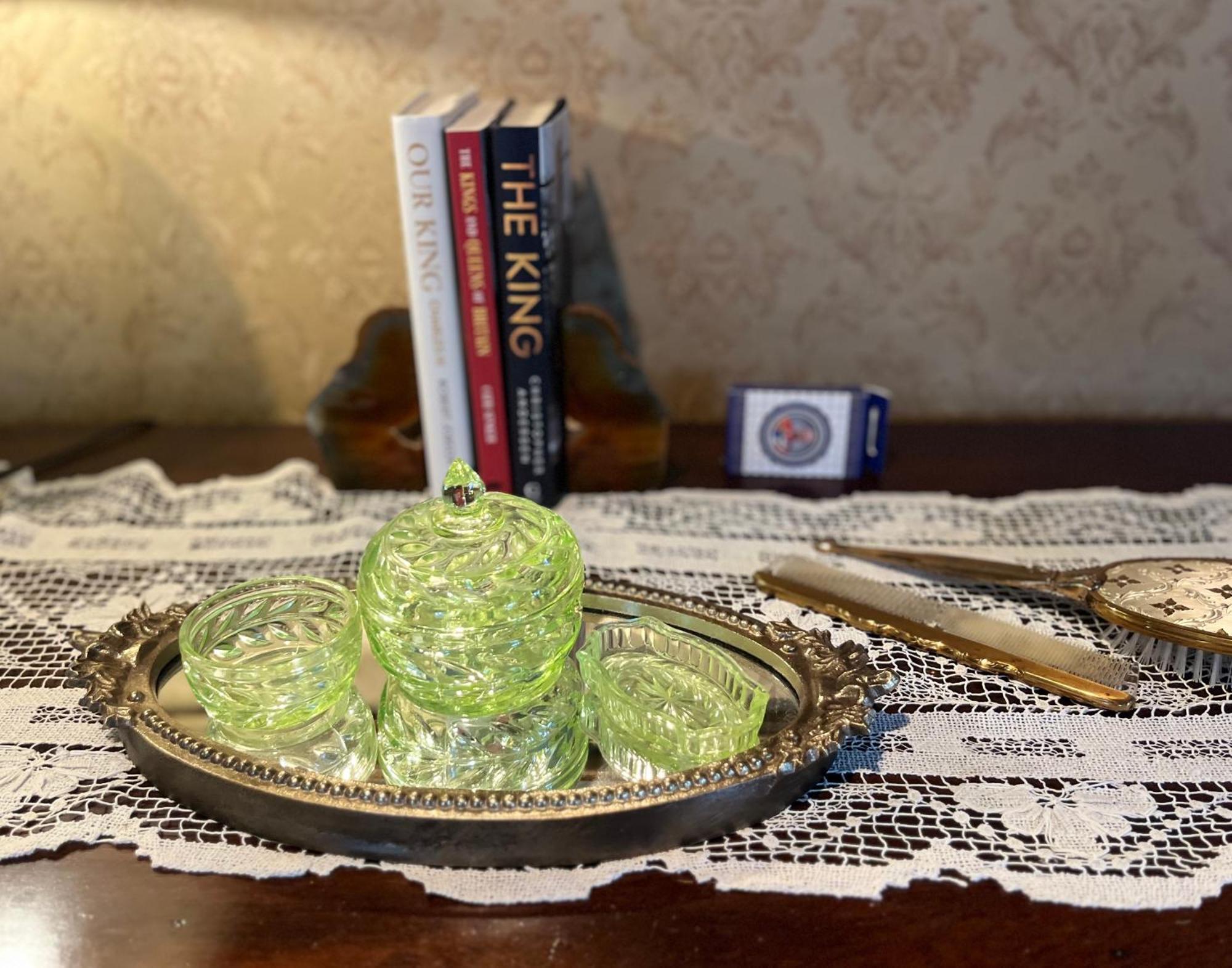 Antique1242 British Bed & Breakfast エンフィールド エクステリア 写真